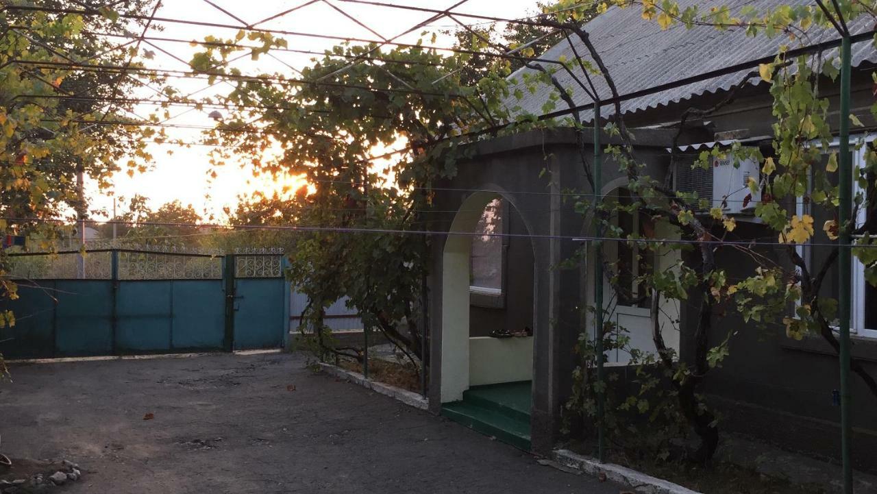 ホテル House Of Grace レニ  エクステリア 写真